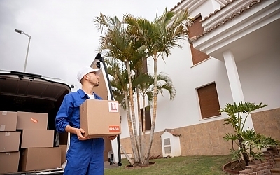 DIY Moving vs. Hiring Professional Movers